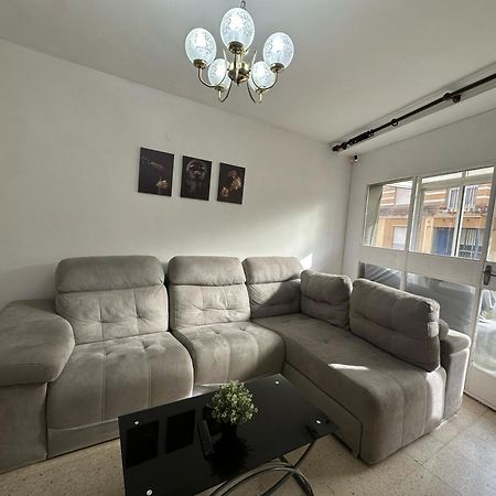 Habitacion Individual Con Terraza Малага Екстериор снимка