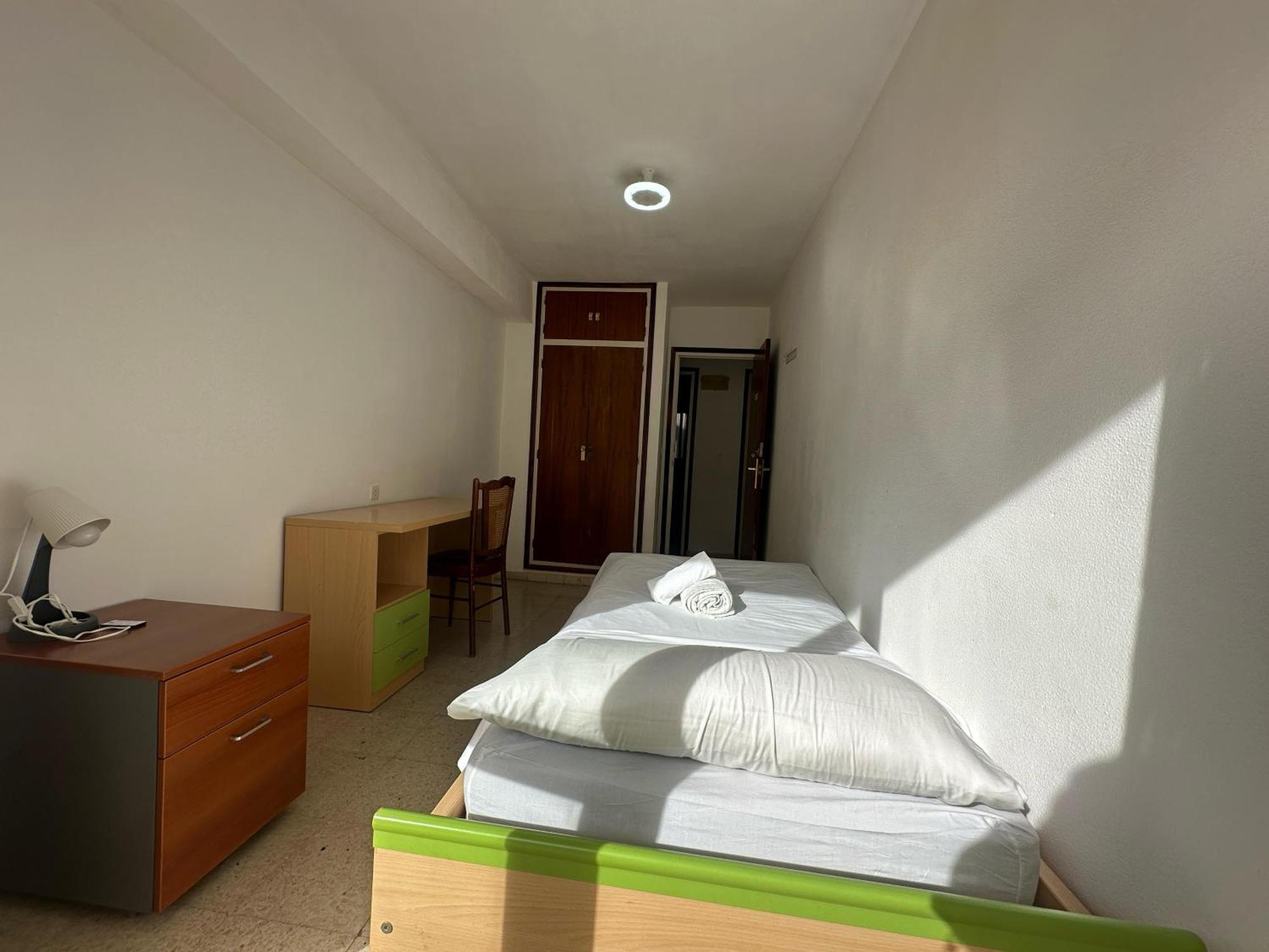 Habitacion Individual Con Terraza Малага Екстериор снимка